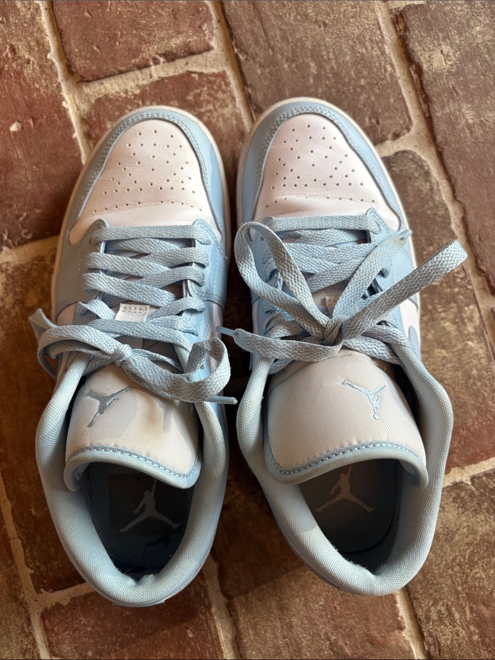 Nike AIR JORDAN 1 LOW Women’s in "Ice Blue" - Picture 8 of 11